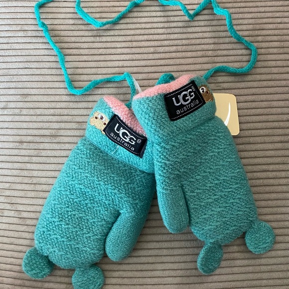 None Other - Kids' Aqua Mittens with Pink Lining